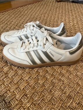 adidas Samba Women’s Sneakers
